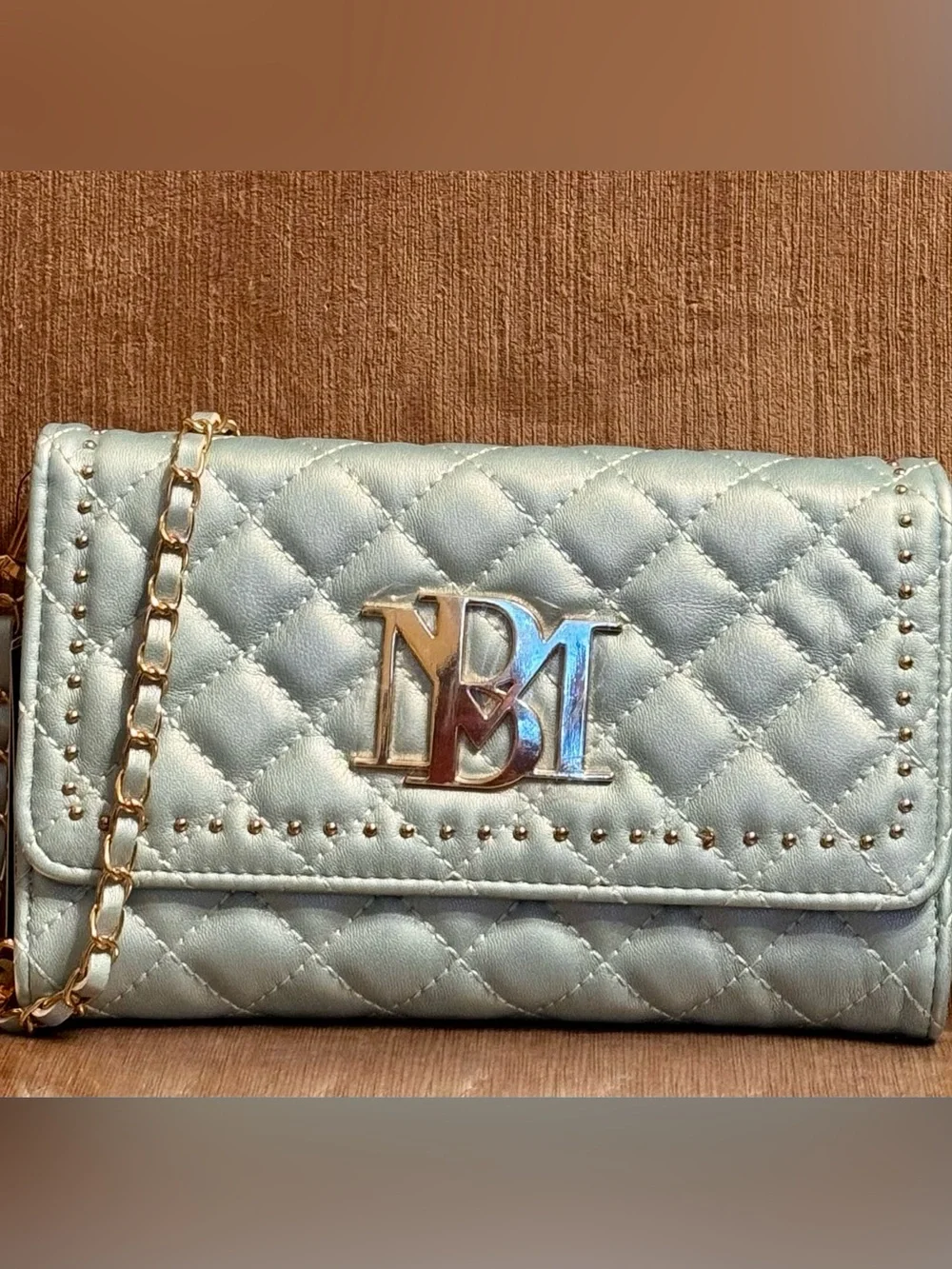 Badgley Mischka Quilted Metallic Light Blue Chain Shoulder/Crossbody Bag